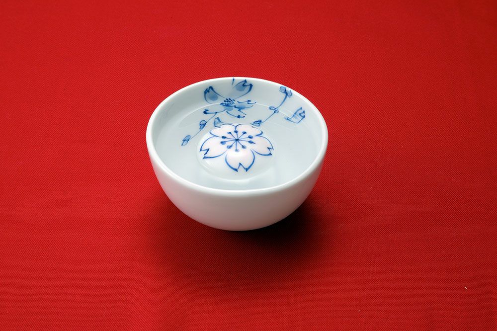 骨董　うぐいす盃　桜と菊 美濃焼 うぐいす徳利・盃セット 富士/”Chirp” Sake bottle & glass set